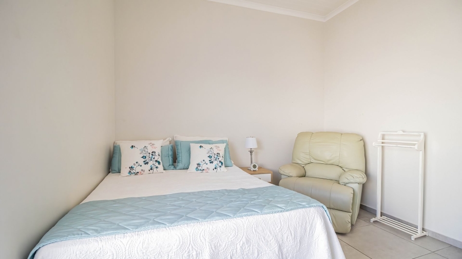 4 Bedroom Property for Sale in Blue Lagoon Western Cape